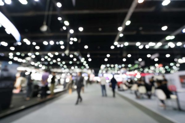 Blurred,,Defocused,Background,Of,Public,Event,Exhibition,Hall,,Business,Trade